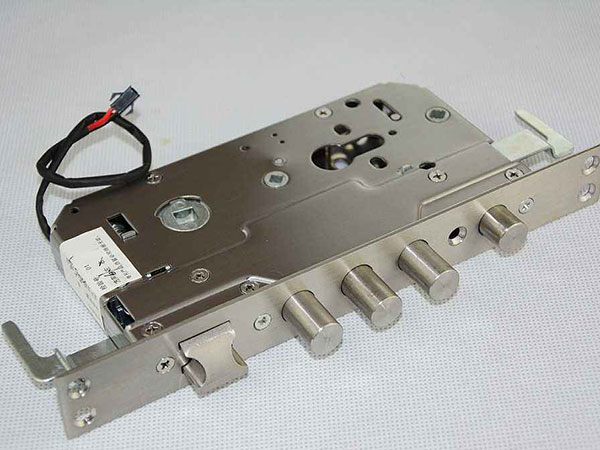 头屯河24小时上门开锁公司